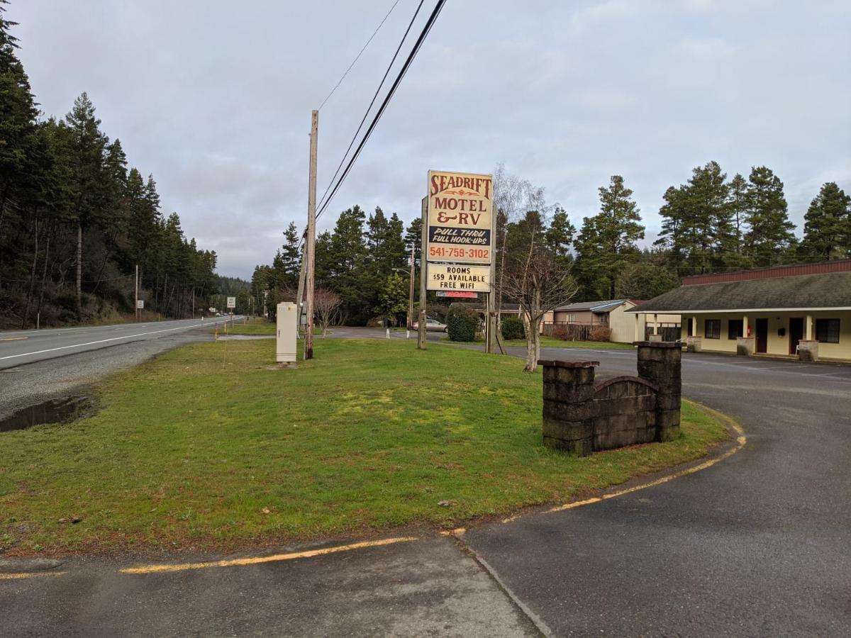 Seadrift Motel & Rv Park Lakeside Bagian luar foto