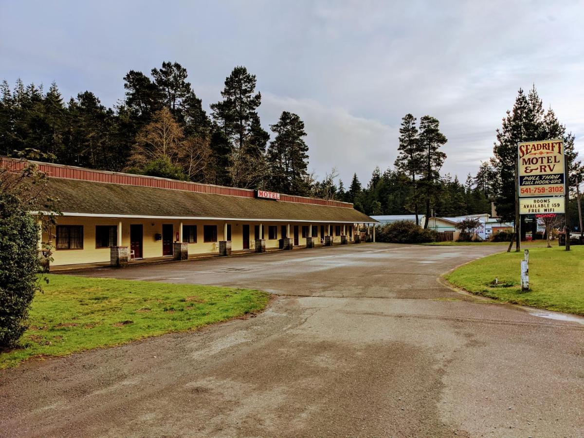 Seadrift Motel & Rv Park Lakeside Bagian luar foto